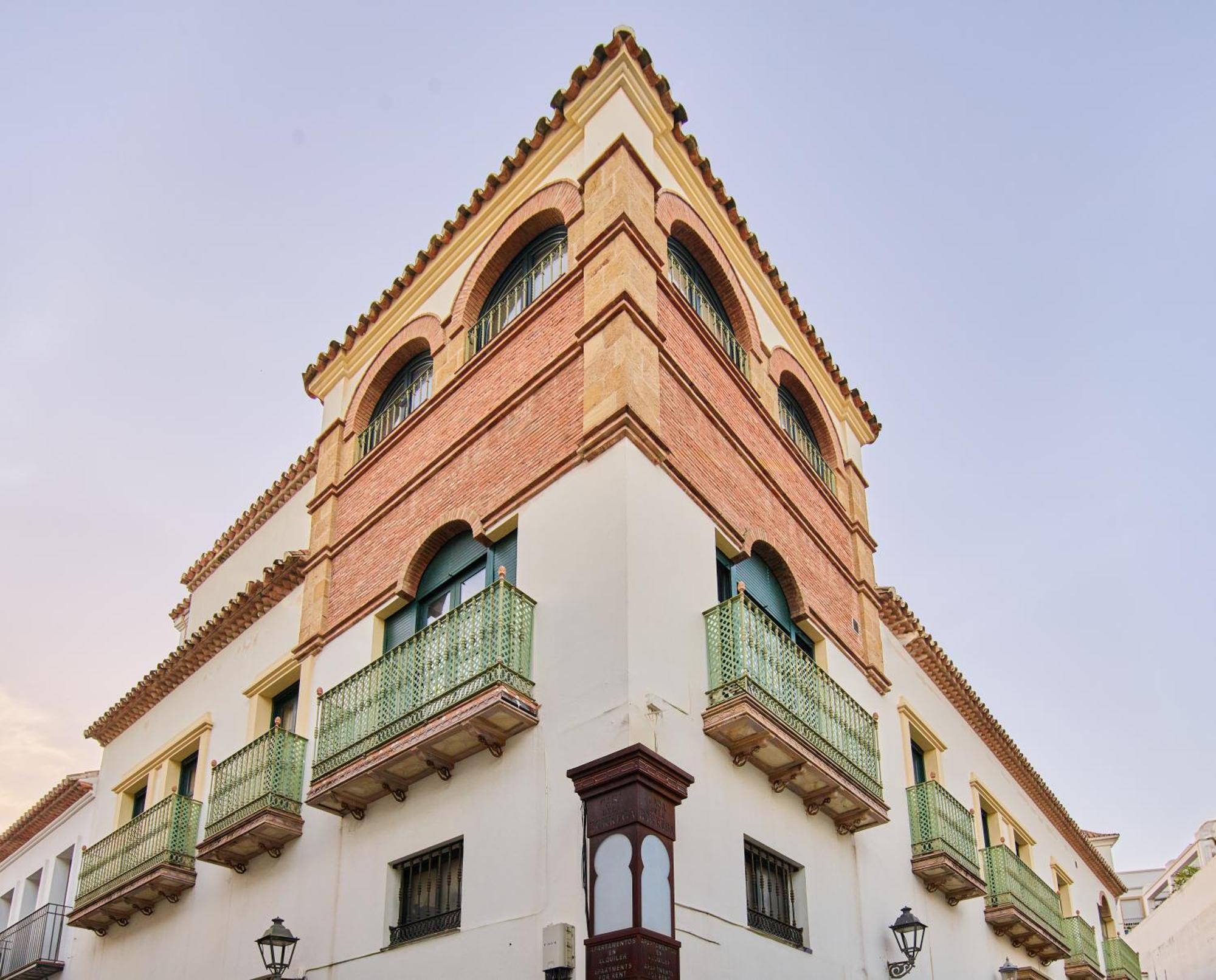Apartamentos Turisticos Casa De La Borrega เอสเตโปนา ภายนอก รูปภาพ