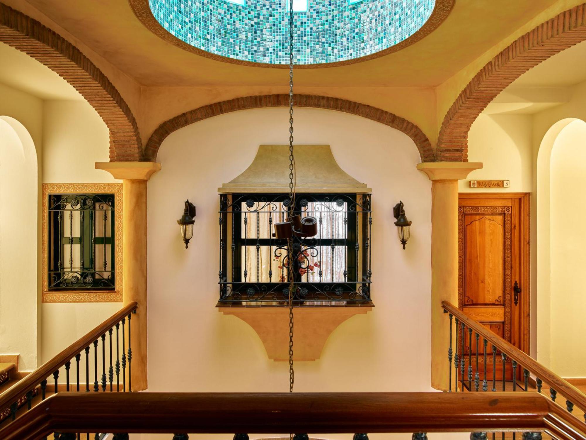 Apartamentos Turisticos Casa De La Borrega เอสเตโปนา ภายนอก รูปภาพ