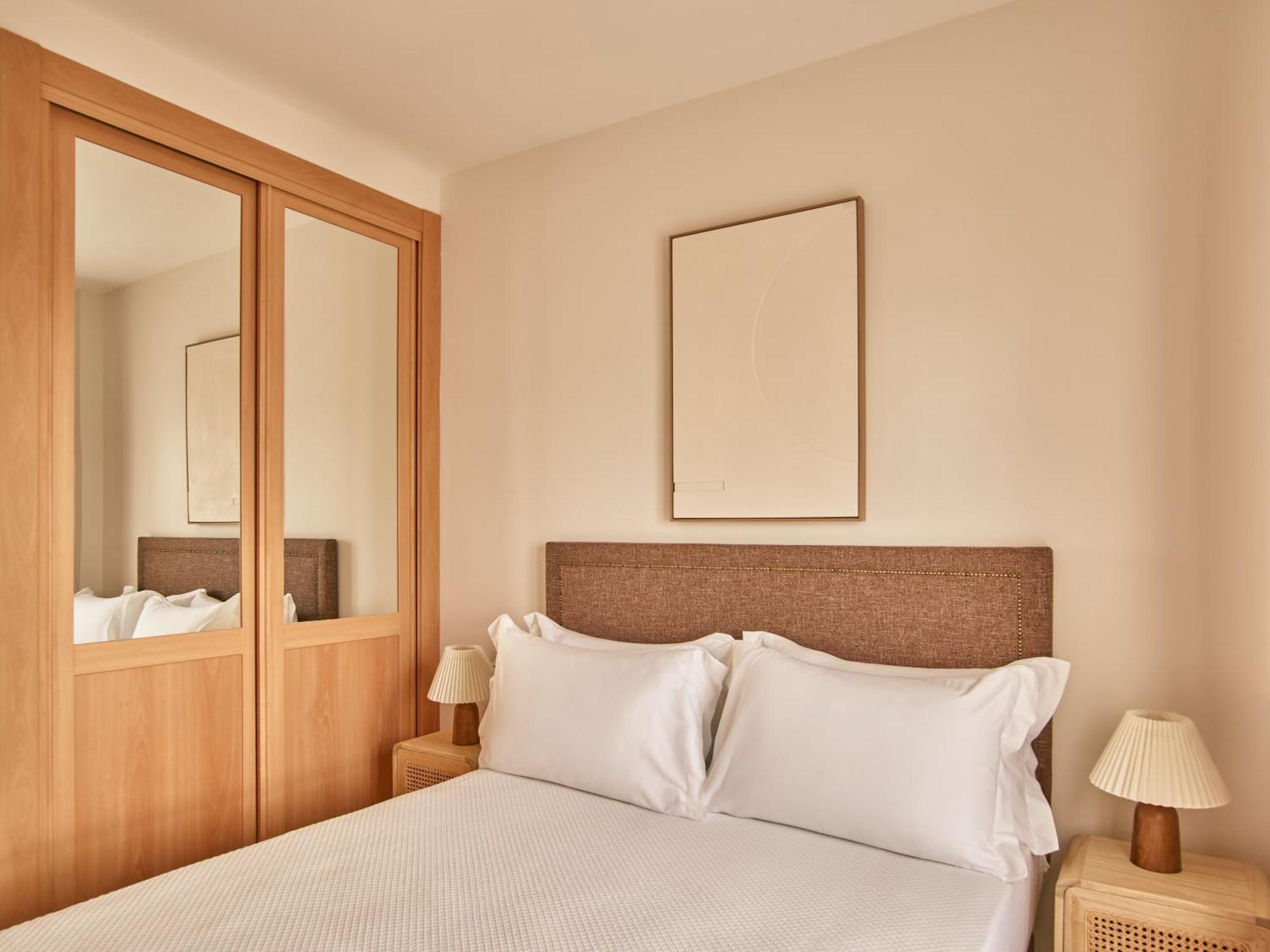 Apartamentos Turisticos Casa De La Borrega เอสเตโปนา ภายนอก รูปภาพ